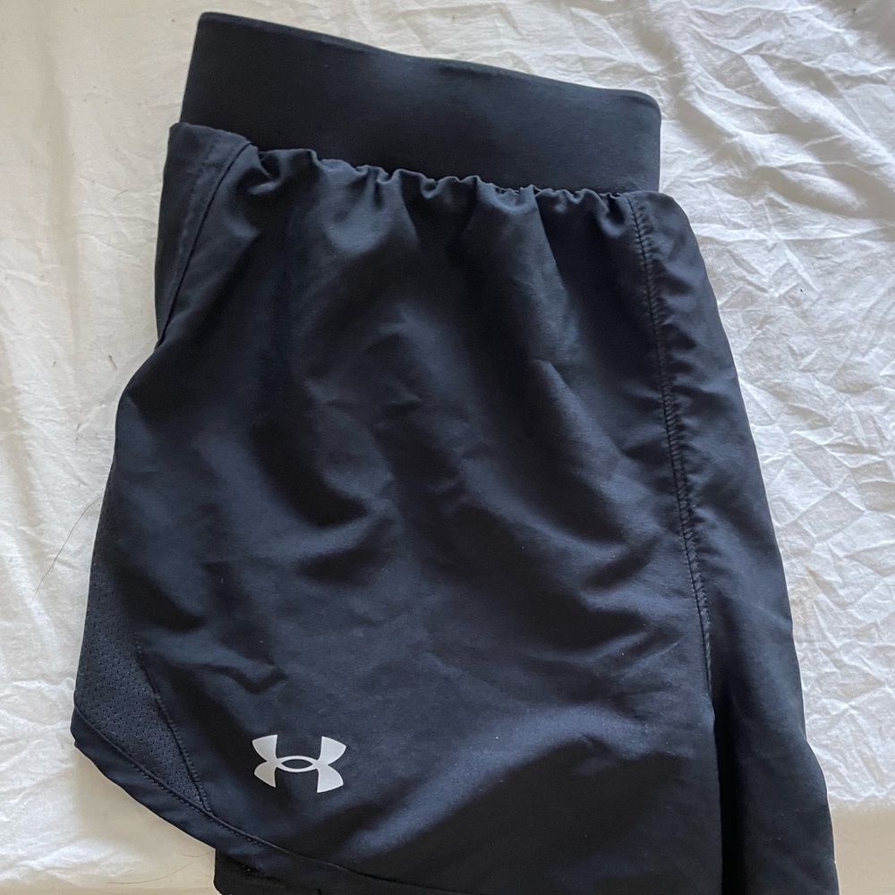 Great condition just too small:( Lining is also removed